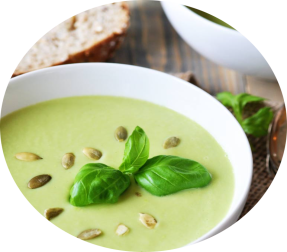 Green detox soup image